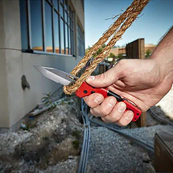 Milwaukee FASTBACK 5-in-1 Folding Knife